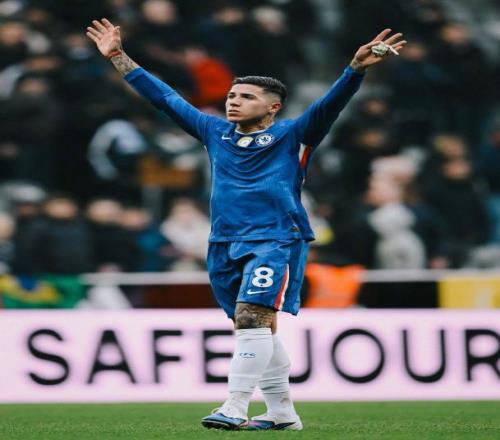 拉菲尼亚头,球破门,巴塞罗那,乐彩体育官网,LeCai,SPORTS,乐彩体育中国官网,LeCai体育平台,乐彩体育服务