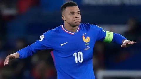 至暗之夜大乐透期号专家推荐：质合分析前区十码，大头7分46秒